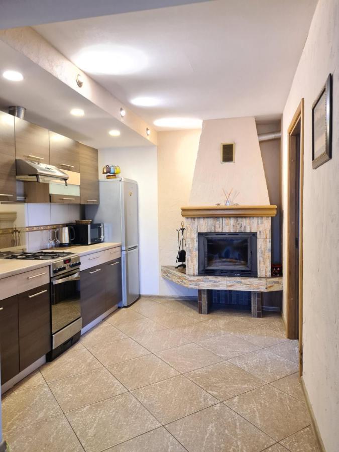 Old Town Apartment Telšiai المظهر الخارجي الصورة